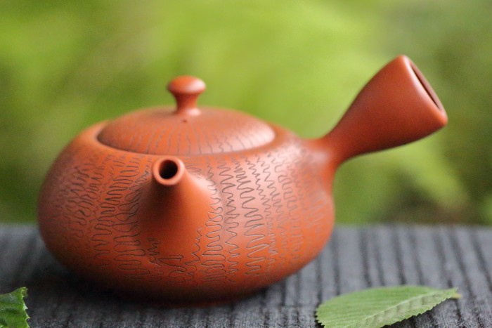 茶道具 常滑焼 小西洋平作 真焼 香合 共布共箱 C R6322 【公式通販】