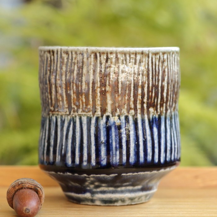 濱田友緒 藍鐵塩釉櫛目湯呑 満容量270ml 登り窯焼成 益子焼 作家もの