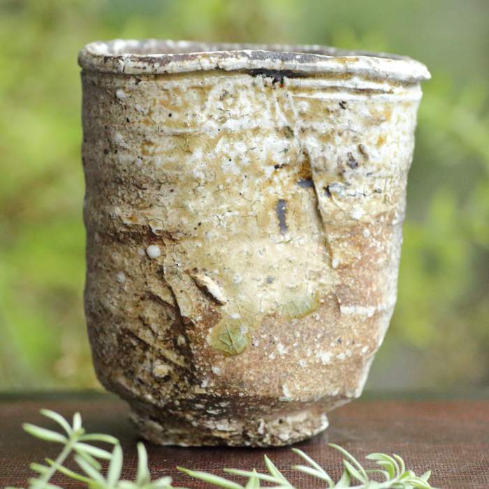 伊賀焼 湯呑 谷本貴作 穴窯焼成の湯のみ茶碗 作家もの湯のみ フリーカップ