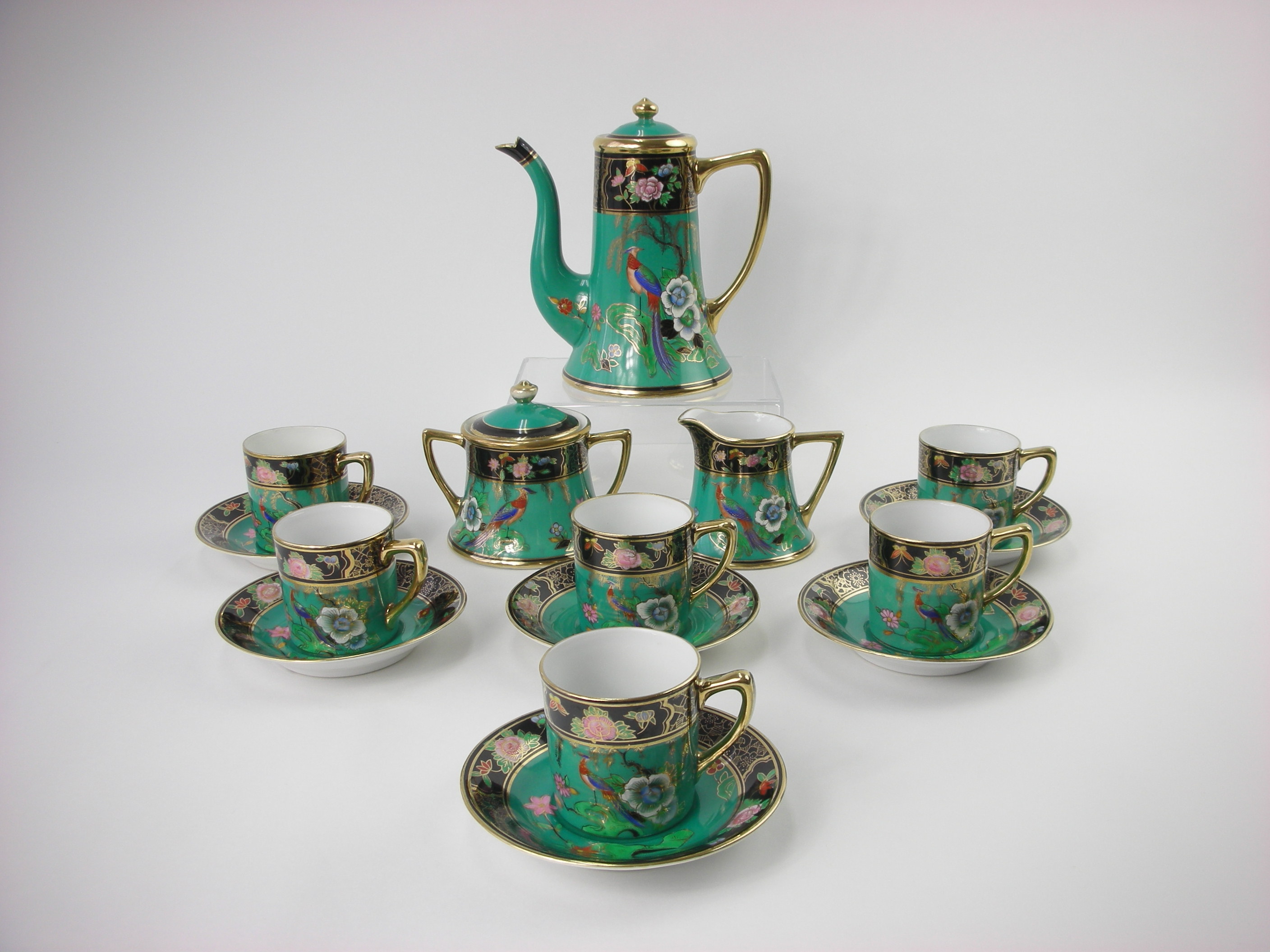 ベルナルド アルトワ グリーン モーニング カップ＆ソーサー