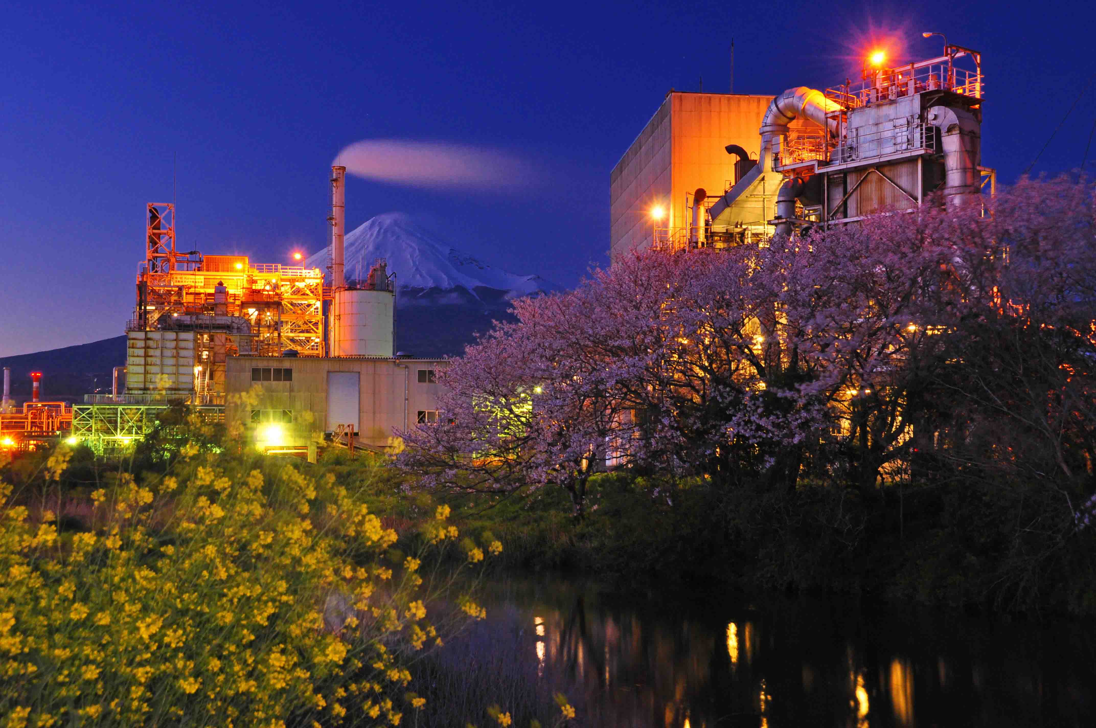 油彩静岡市両替町の雨の夜景 油彩静岡市両替町の雨の夜景 油彩静岡市