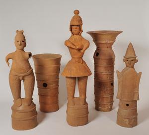 舟塚古墳出土遺物39点（円筒埴輪16点・朝顔形埴輪5点・人物埴輪17点