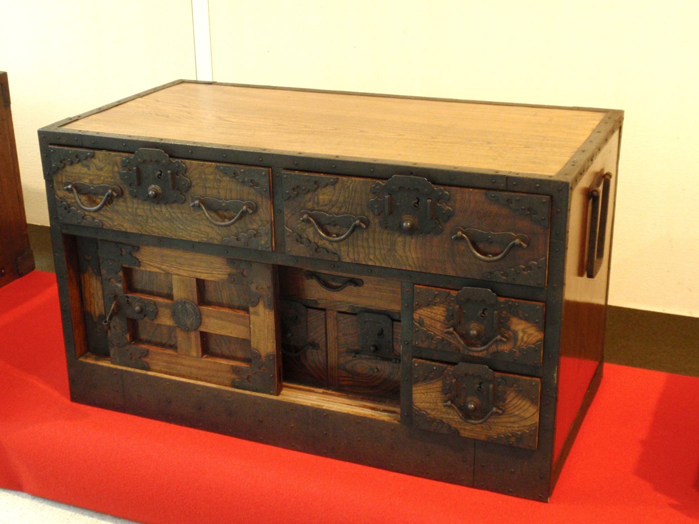 佐渡船箪笥 明治期 鉄金具 小型金庫 古民具アンティーク和家具 佐渡船箪笥