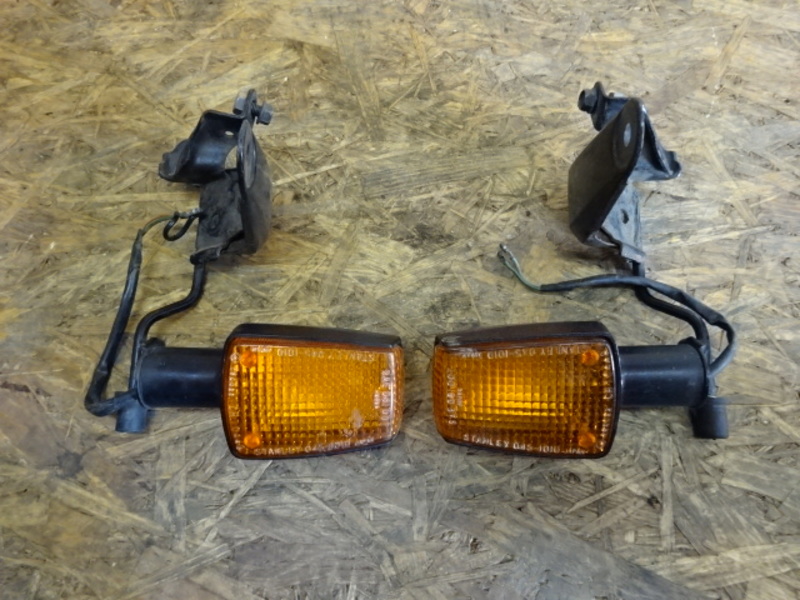 初期 当時物 CBX400F CBX550F 純正ヘッドライトケース