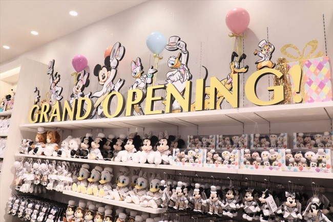 大量】【240点】ディズニーグッズまとめ売り ストア ランド シー 関連