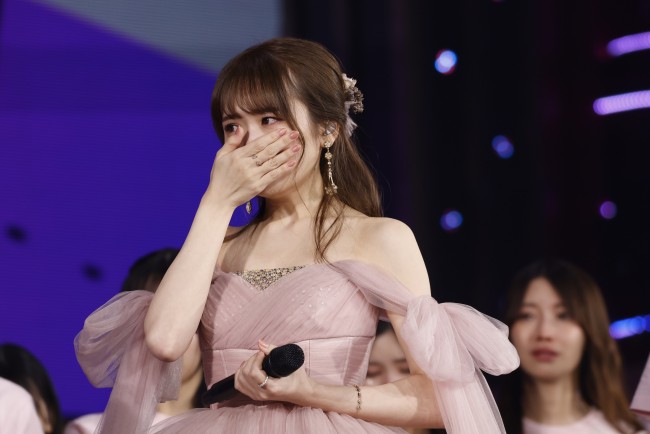 乃木坂46・秋元真夏、卒コンで異例の“トリプルアンコール” 11年半の