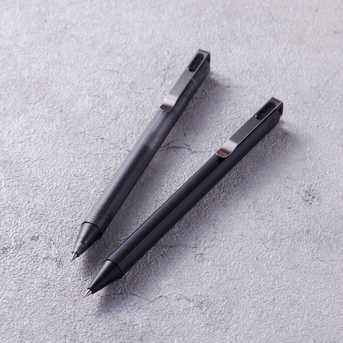 業界初！“6色の黒インキ”シリーズで大注目の単色ゲルインキボールペン