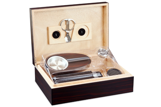 エボ二―・ヒュミドール50＆灰皿、シガーケース、シガーシザーセット
