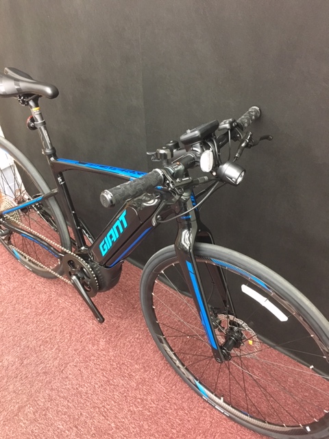 早*る様 300円スタート売切り！ESCAPE RX-E＋ XSサイズ 充電器付 2026