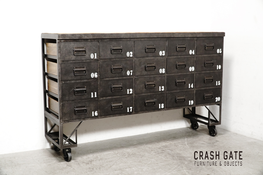 CRUSH GATE(クラッシュゲート)出張買取-アドア東京-世田谷区 JAM