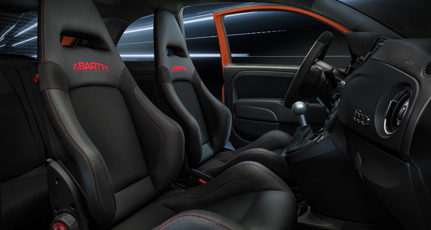 ABARTH 695 COMPETIZIONE(コンペティツィオーネ)｜ABARTH（アバルト）