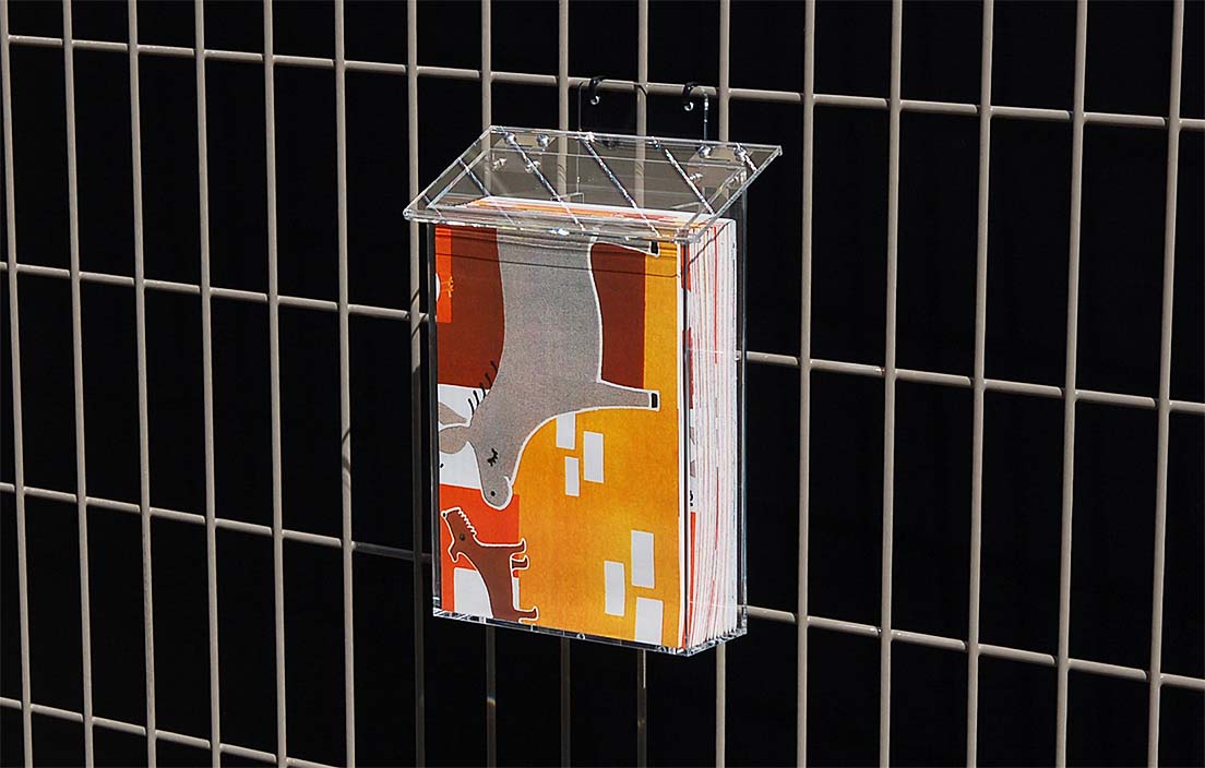 カタログケース屋外用 ステン蝶番タイプ | アクリ屋ドットコム