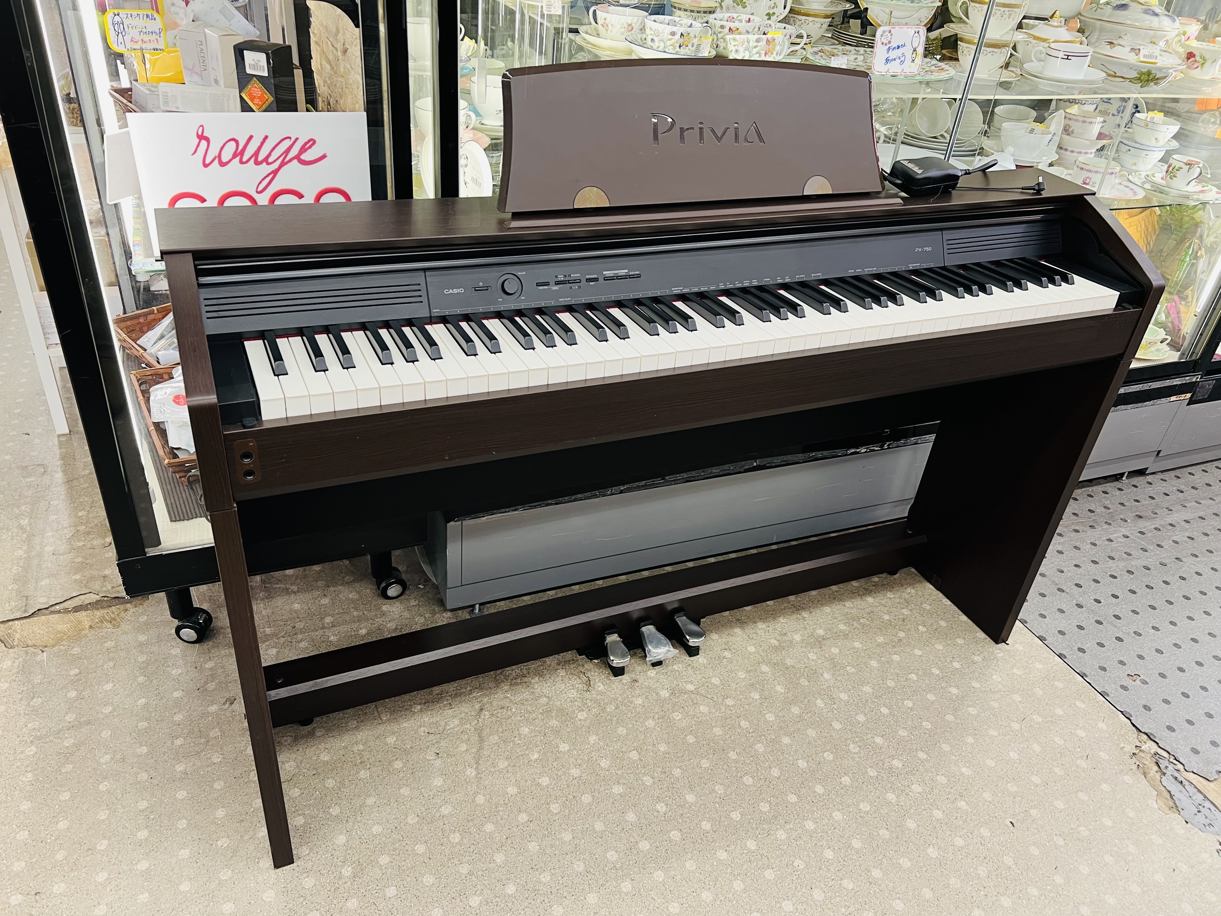 CASIO 電子ピアノ Privia PX-750