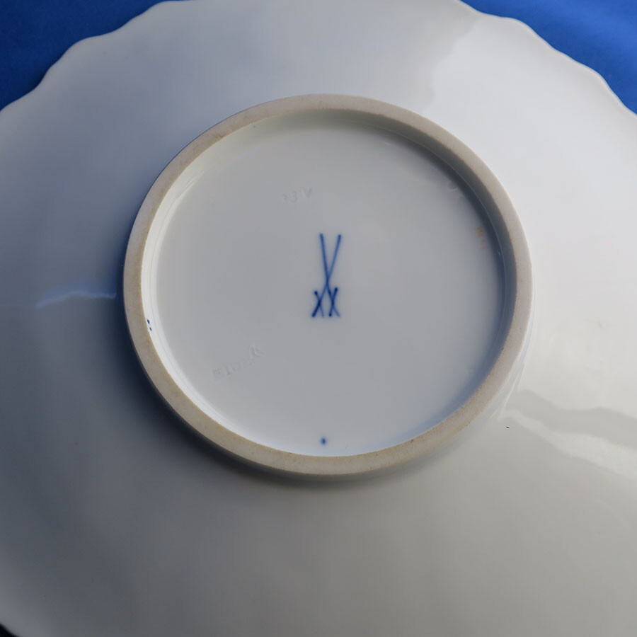 マイセンのコバルトブループレート - 貴人たちのマイセン