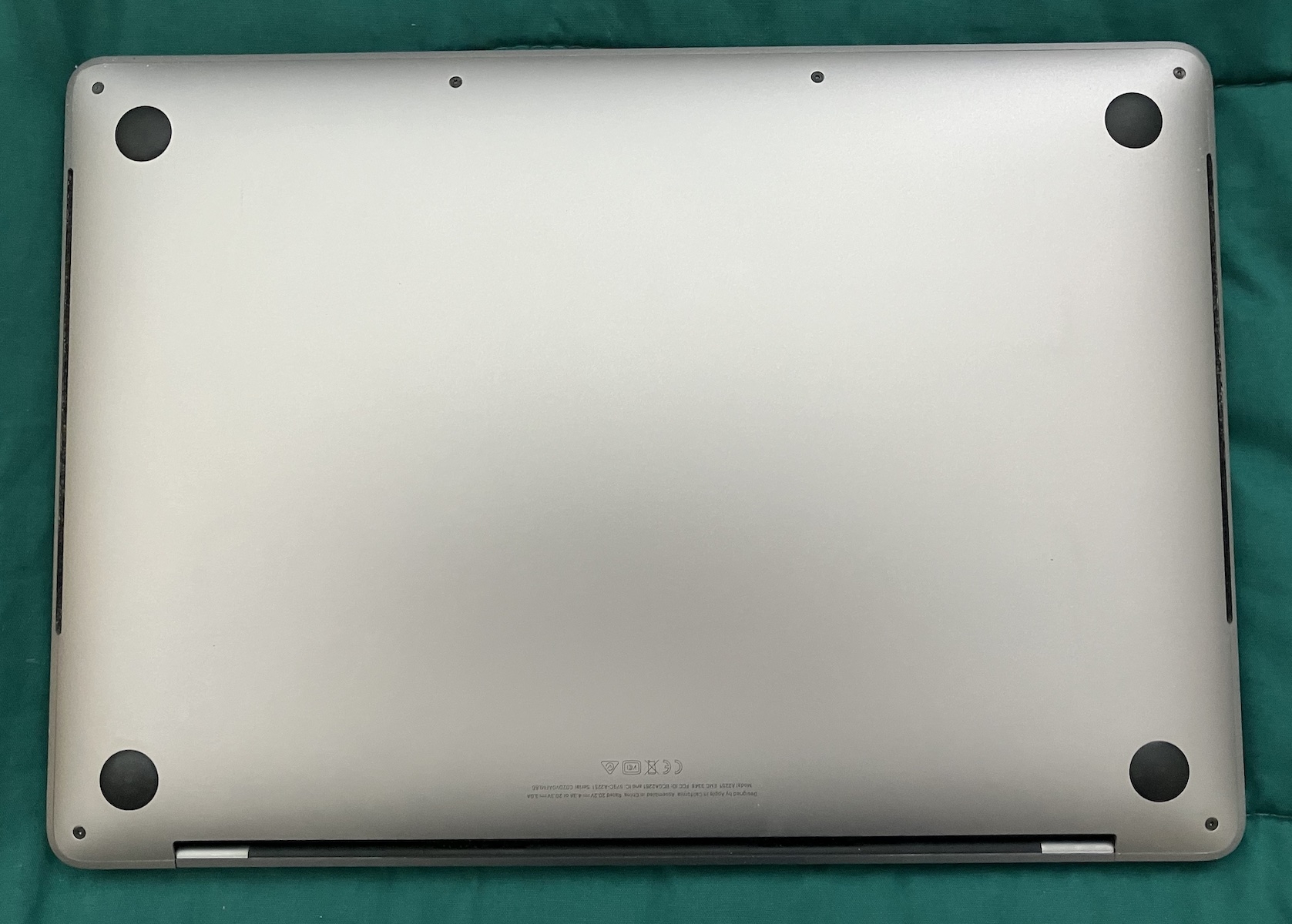 MacBook Pro 2020 メモリ32GB SSD1TB Core i7 Amazon.com: Apple 2020