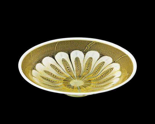 町田市立博物館所蔵 岩田色ガラスの世界展―岩田藤七・久利・糸子