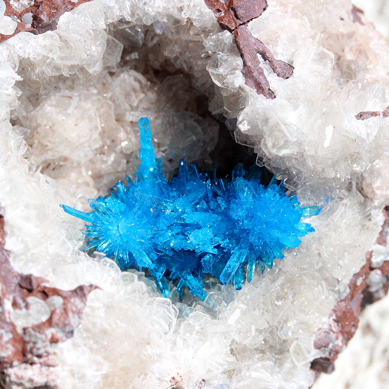 店長厳選】インドプーナ産ペンタゴナイト原石（ヒューダンライト共生