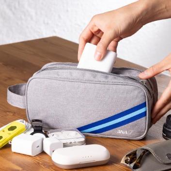 ANAオリジナル＞ユニフォームコレクション ガジェットポーチ (CA