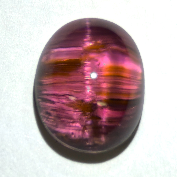 ピンクトルマリンキャッツアイ オーバルカボ 8.1x10.2mm - アサオ工芸