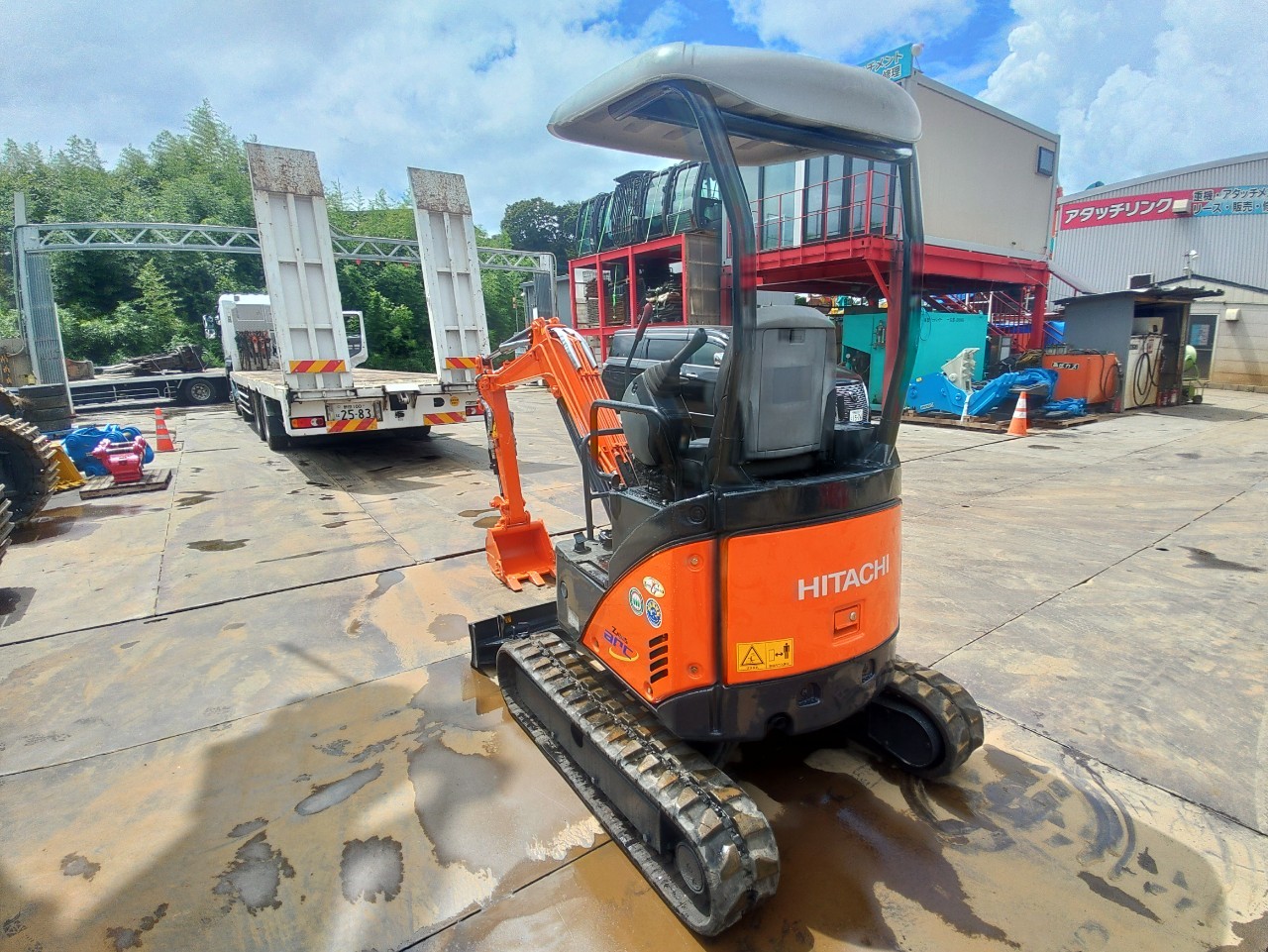 ID94581】ZX17U-2 ☆最終価格に挑戦！☆ | ミニ油圧ショベル | 株式