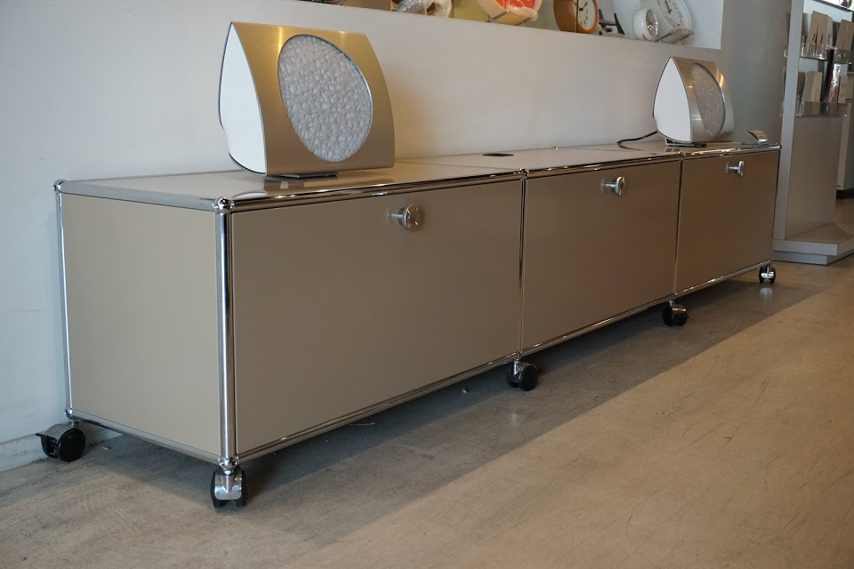 USM ハラー 2段 キャビネット サイドボード ベージュ 背面無し usm