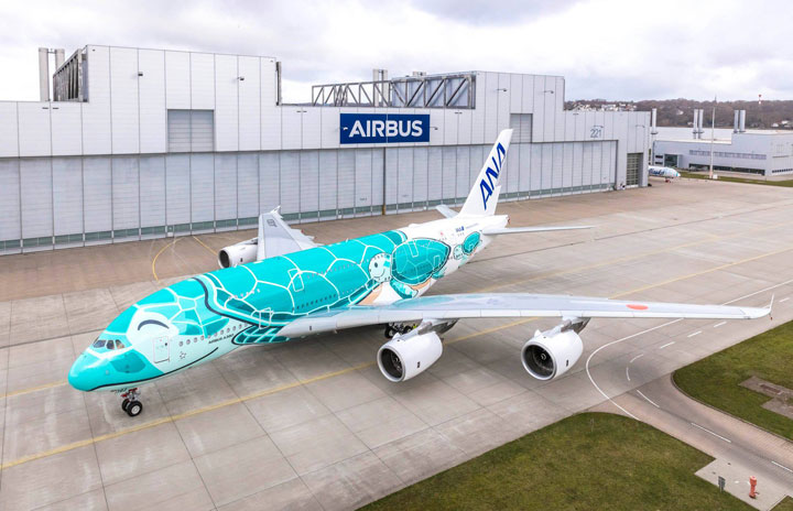 ANAのA380、深緑の2号機お披露目 7月就航