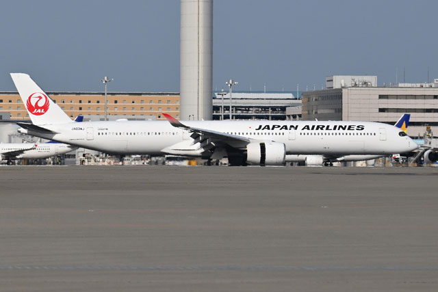 JAL、A350-1000 3号機就航 24年度に8機体制