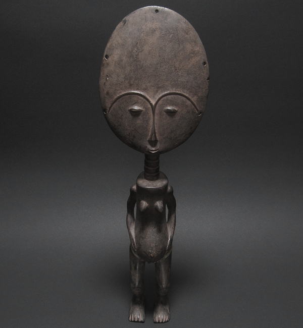 アクワバ人形（大）<アフリカの木彫り像：アフリカ雑貨アザライ