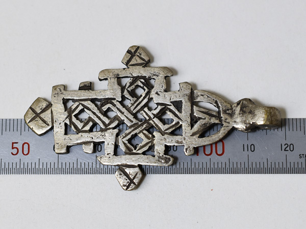 2212】ANQTIUEエチオピアンクロスペンダントヘッド1,とんぼ玉