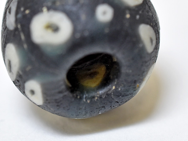 2307】イスラム半透明グレー多眼芯巻大玉【とんぼ玉】【蜻蛉玉