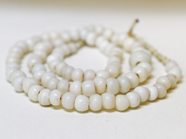 009 ビーズ 古代ジャワ玉 ジャワ島東部で出土 ！ 009 ビーズ 古代