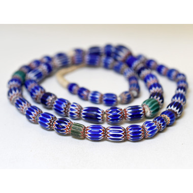 2406】ANTIQUEヴェネチア6層シェブロン小粒ビーズ一連5,とんぼ玉