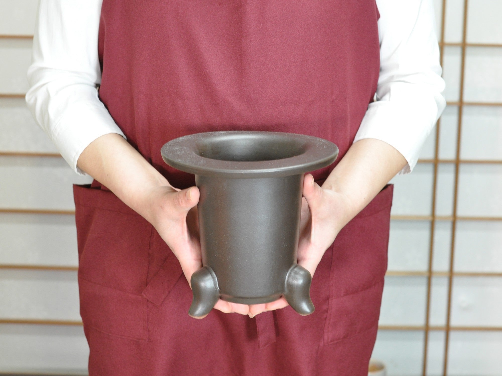 万年青鉢 6号 外径18.5cm×高さ17.5cm 内径10.5cm×高さ16cmの販売｜盆栽