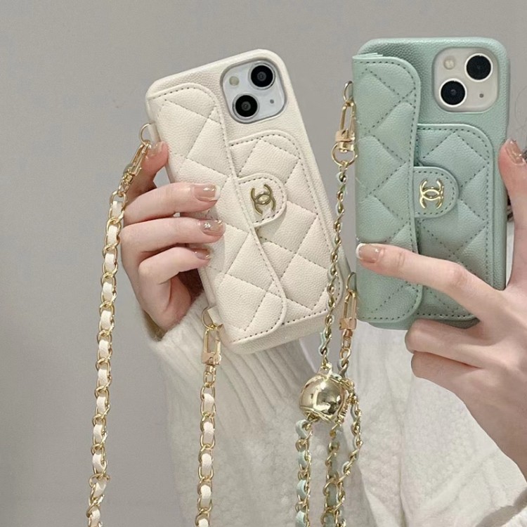 美品 CHANEL キャビアスキン iPhone 15 Pro ケース チェーン CHANEL