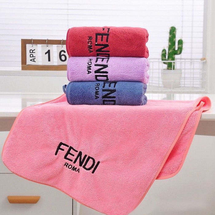 Fendi シャワータオル フェンディ フェイスタオル 多用途タオル