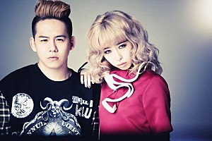 懸賞品レア☆】加藤ミリヤ&清水翔太のコカコーラサイン入りTシャツ&CD