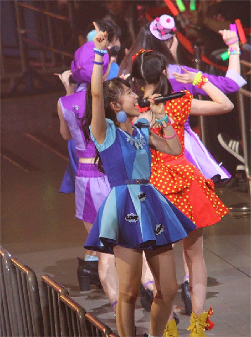 鞘師里保(モーニング娘。) 写真集「さやしりほ」 メイキングDVD付