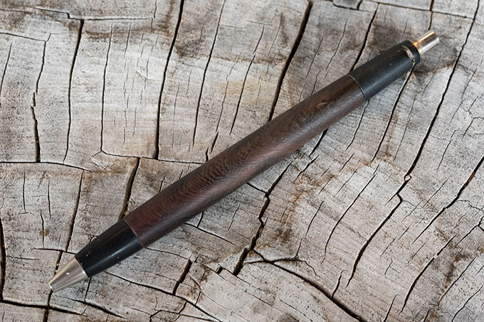 更に使い込んだケヤキのペンの部品交換 | 野原工芸｜作り手の裏話