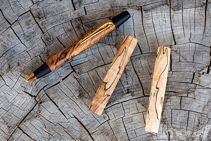 スポルテッド栃をスタビライズせずに挽いてみた | 野原工芸｜作り手の裏話