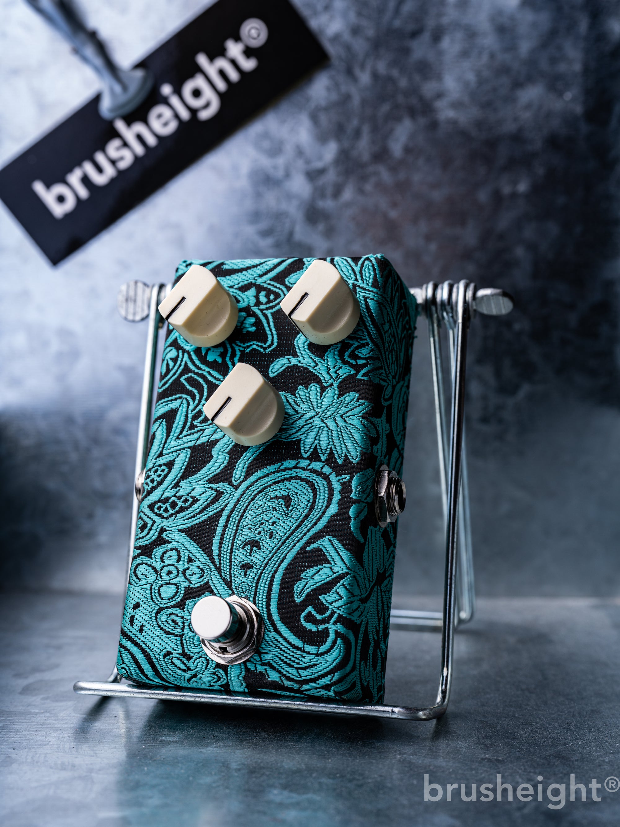 ptop2-4m.jpg?v=1739540038&