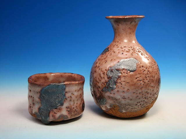 信楽徳利｜作家名：古谷 和也｜文錦堂 | 文錦堂