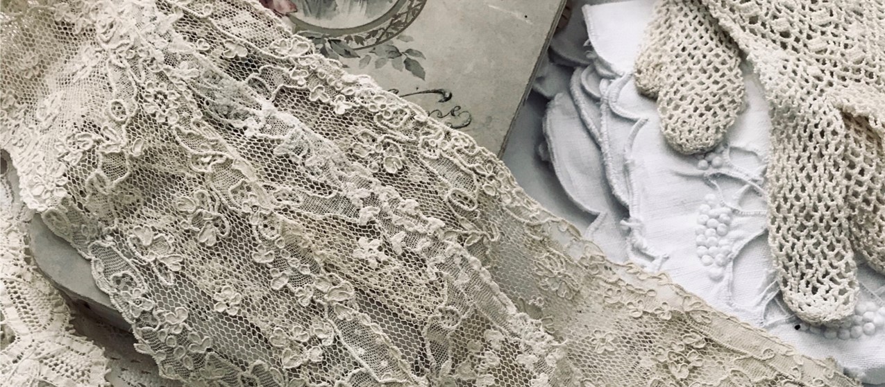 パリ発送】L2660 フランスアンティークレーストリム/テープレース