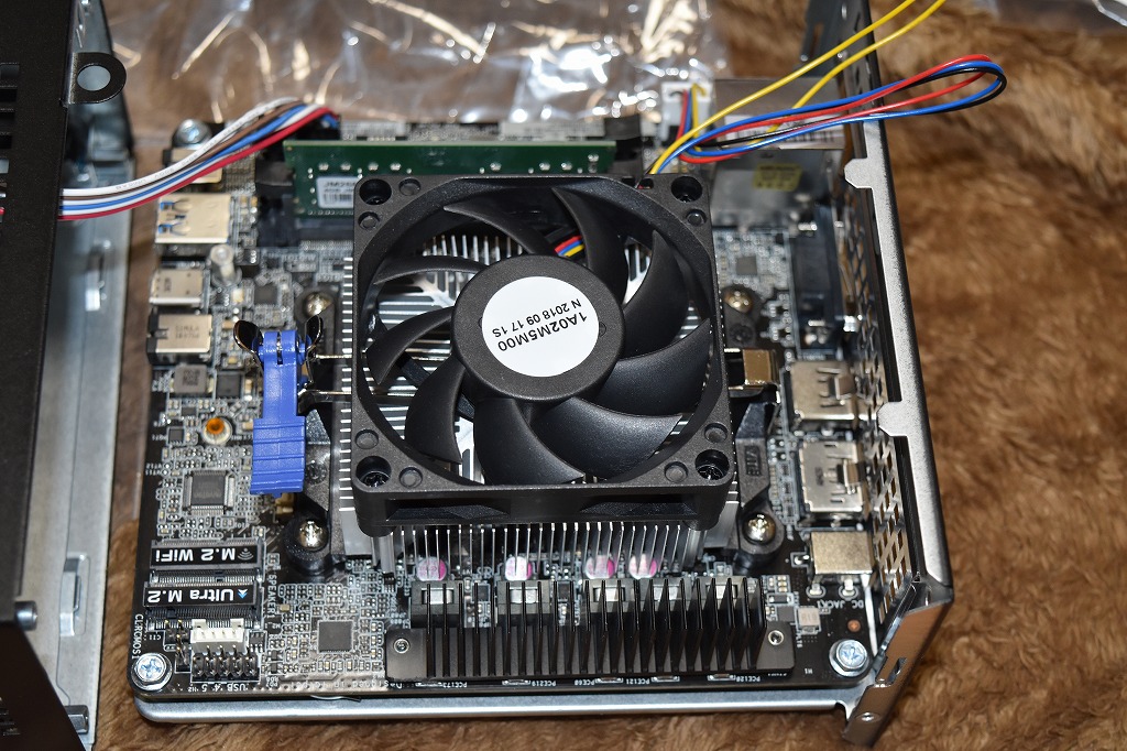 簡易レビュー】Asrock DeskMini A300はBMS PCの夢を見るか？