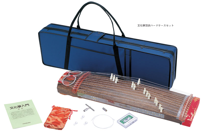 木製 13弦 筝 赤い装飾布付き 木製 13弦 筝 赤い装飾布付き