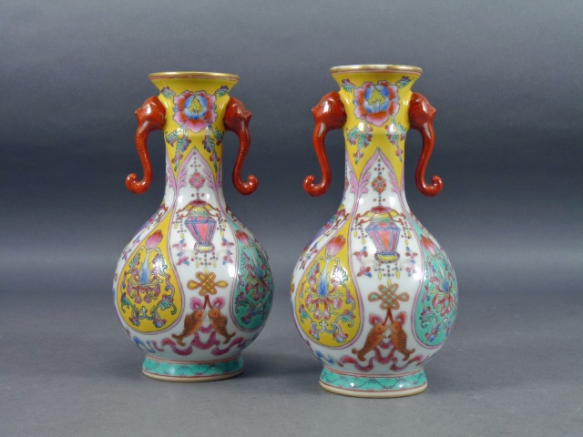 陶磁器 粉彩花卉紋燈籠瓶 大清乾隆年製 染付 置物擺件