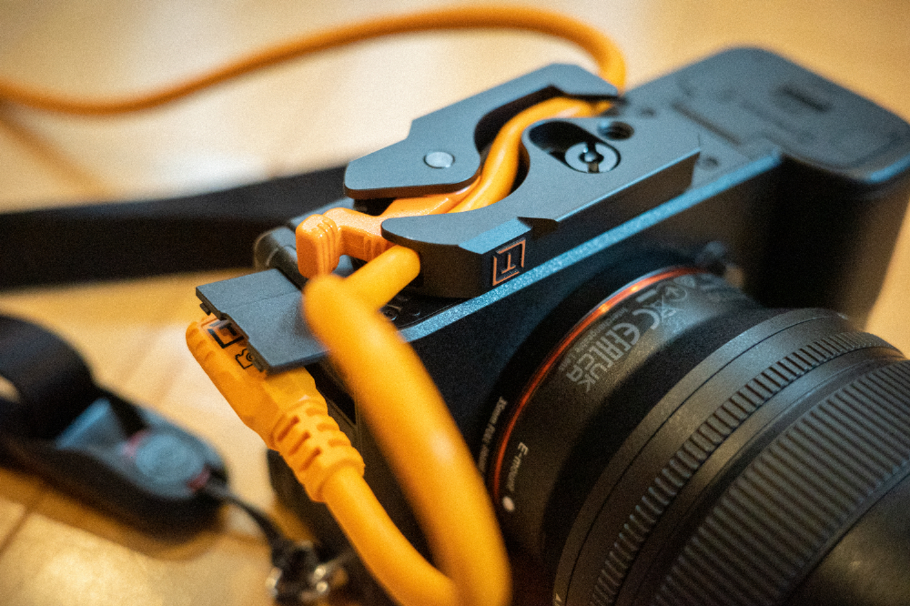 Tether Tools モニターアーム ブラック テザーツールズ Amazon.co.jp