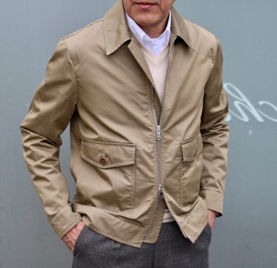 カーコートのように颯爽と風を切りたい Valstar/ヴァルスターの