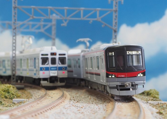 試作品情報 グリーンマックス 完成品モデル 東武70090型（THライナー）