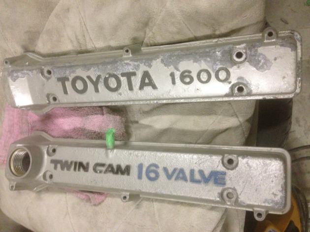 AE86 4AGエンジンヘッドカバーをクラウン純正ピンクパール塗装♫｜板金