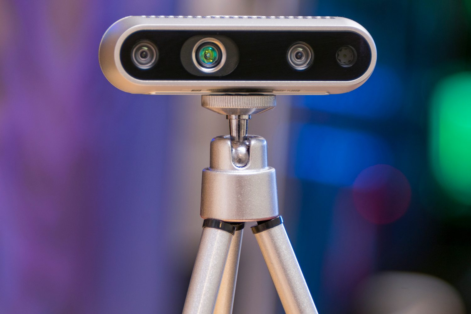 Intel RealSense Depth Camera D415 & D435 review - Digital Trends